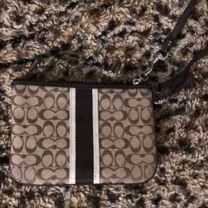 Coach wristlet small